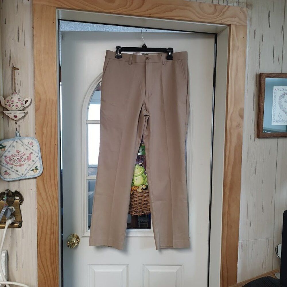 New Architect Beige Wrinkle Resistant Straight Fit Pants Size Men's 34/29